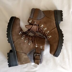 Universal Thread Brown and Gray Combat Boots